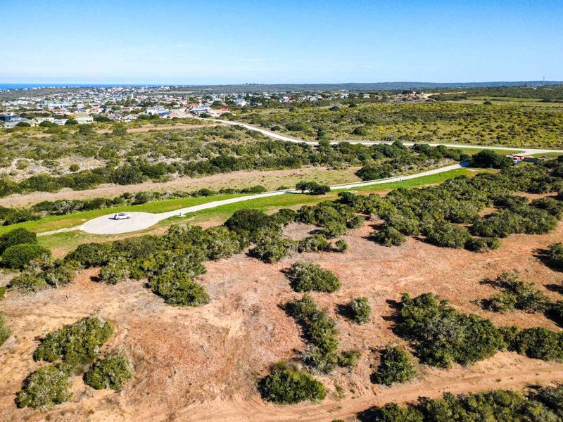 Exquisite stand for sale in Stilbaai-Wes. - Photo 5