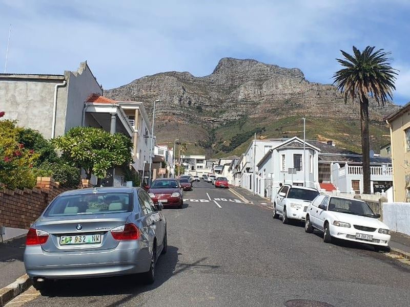 Amazing Views - 6 Bedroom House needs TLC For Sale POA - Photo 2