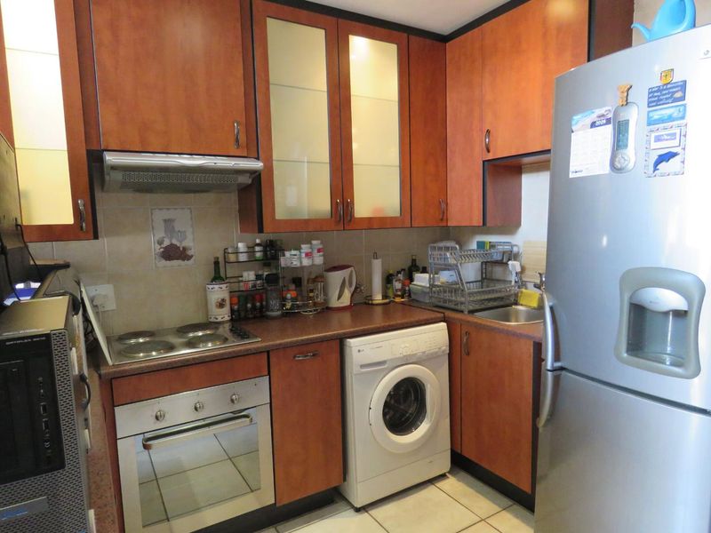 Loft Living with Comfort in Sought-After New Redruth - Photo 2