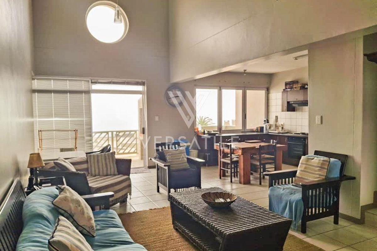 Penthouse Apartment with beautiful ocean views - Photo 3
