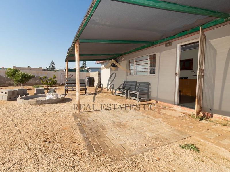 Fully Furnished 3-Bedroom House For Sale - Photo 4