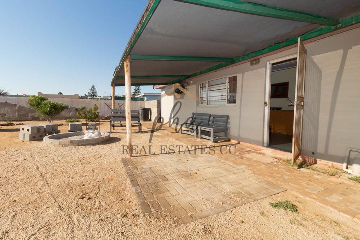 Fully Furnished 3-Bedroom House For Sale - Photo 4
