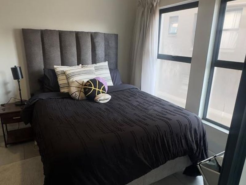 Upstairs Trendy 1 Bedroom Apartment in Munyaka - Photo 10