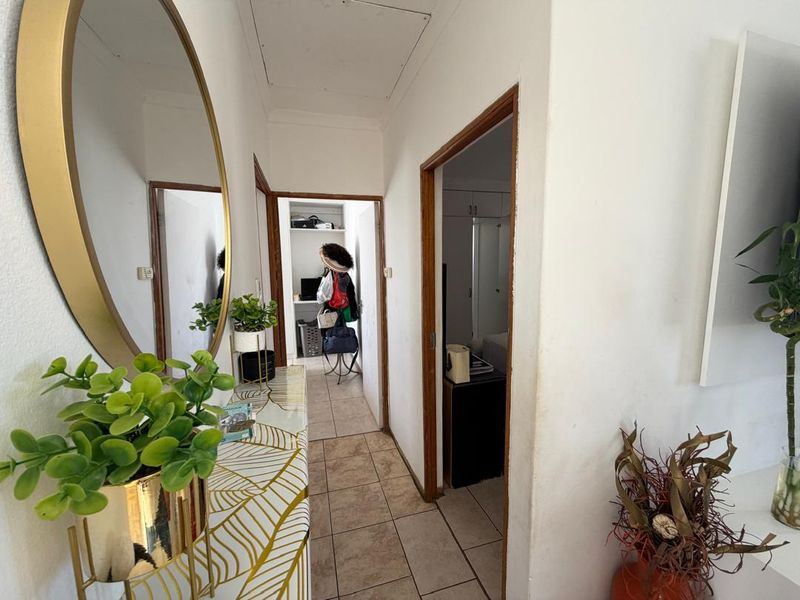 FOR SALE: CHARMING 2-BEDROOM UNIT WITH LOW LEVIES & MODERN COMFORT, MONDESA,NAMIBIA - Photo 6