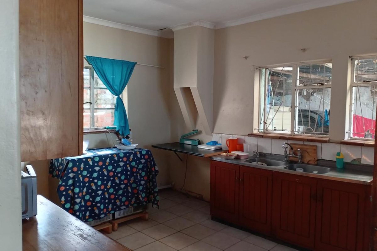 Family Home For Only R750 000 NEG - Photo 5