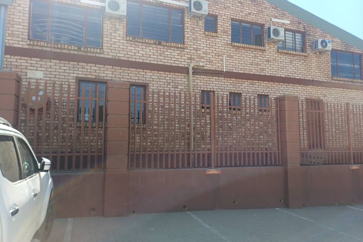 Warehouse To Rent – Lafrenz - Photo 4