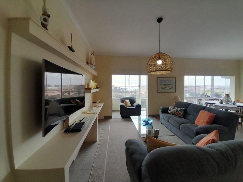 MODERN, PERFECTLY SITUATED APARTMENT ON THE 3RD FLOOR!! - Photo 3