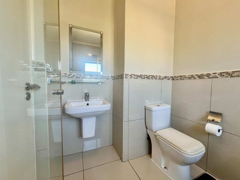 Hendra - Furnished Modern apartment on the Ridge - Photo 9