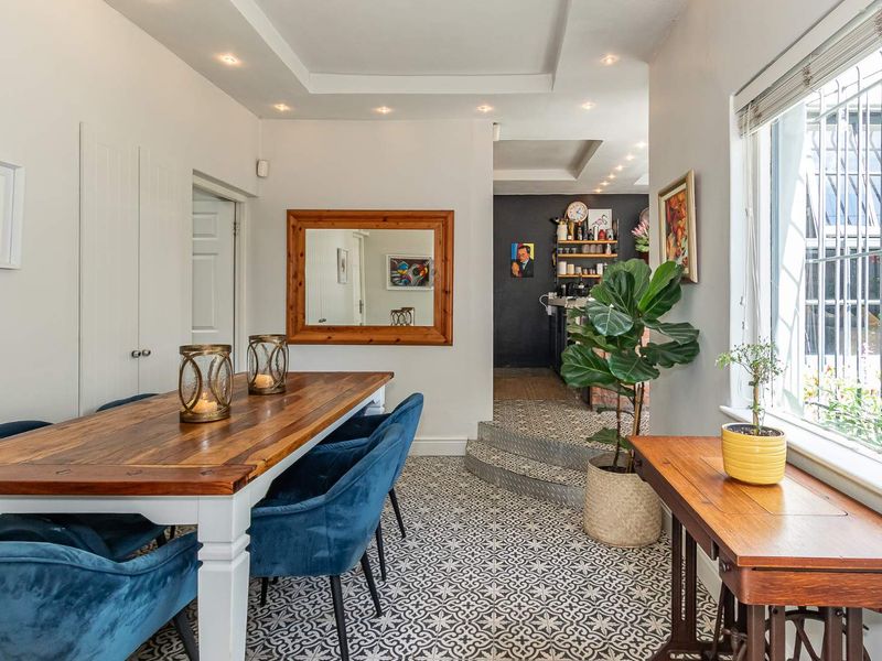 A MODERN DESIGN MASTERPIECE - Photo 6