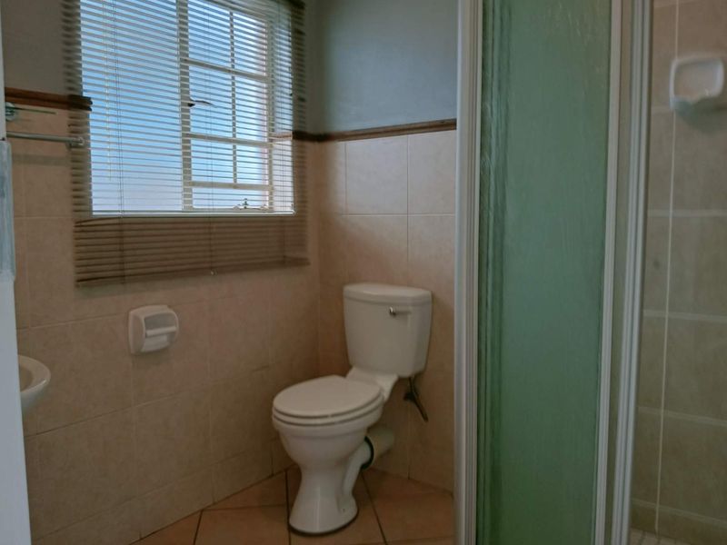 Spacious Top Corner Unit For Sale - Photo 8