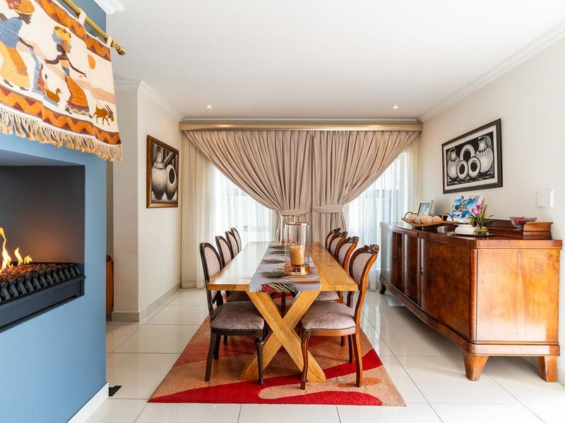 FAMILY HOME IS SAGEWOOD ESTATE - Photo 5