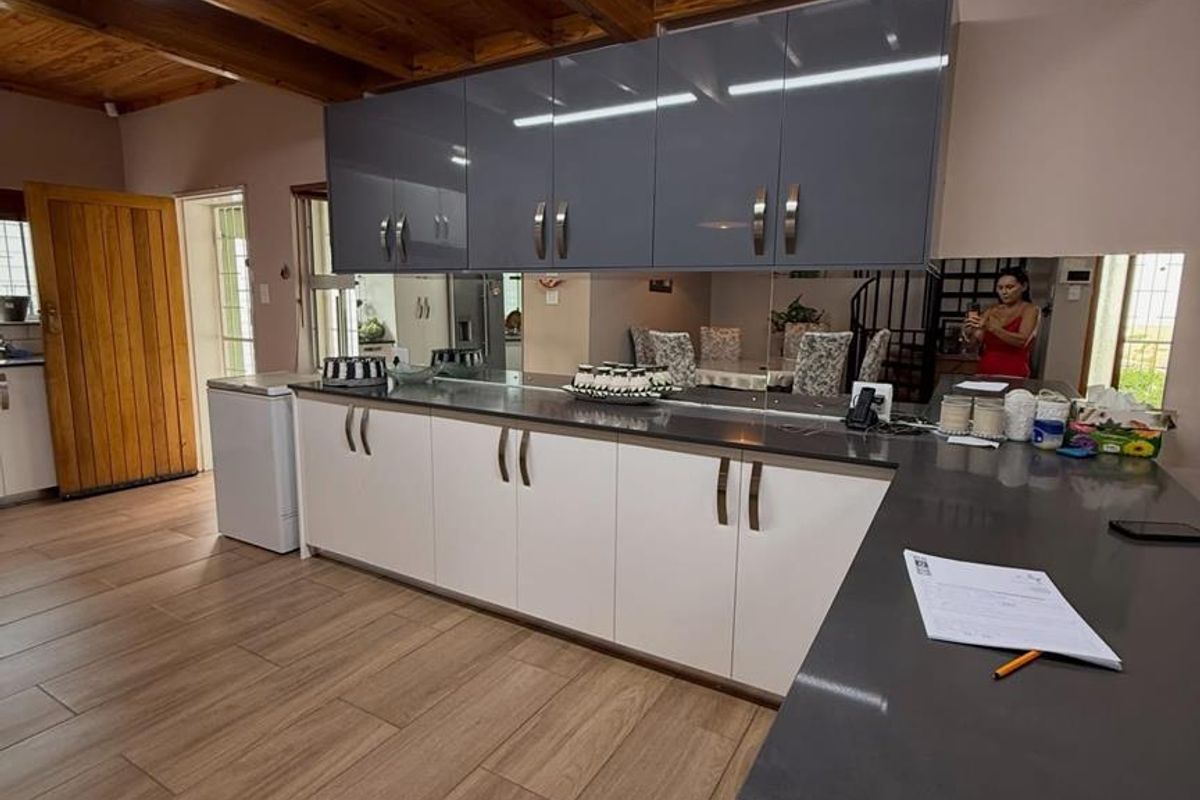 Olympia-For Sale- N$4 400 000 - Photo 3