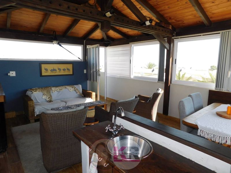 One of a kind : Fully furnished - Photo 10