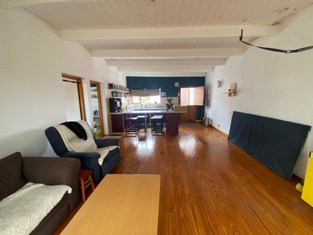 Flat one with a lounge, balcony, kitchen, bedroom and bathroom