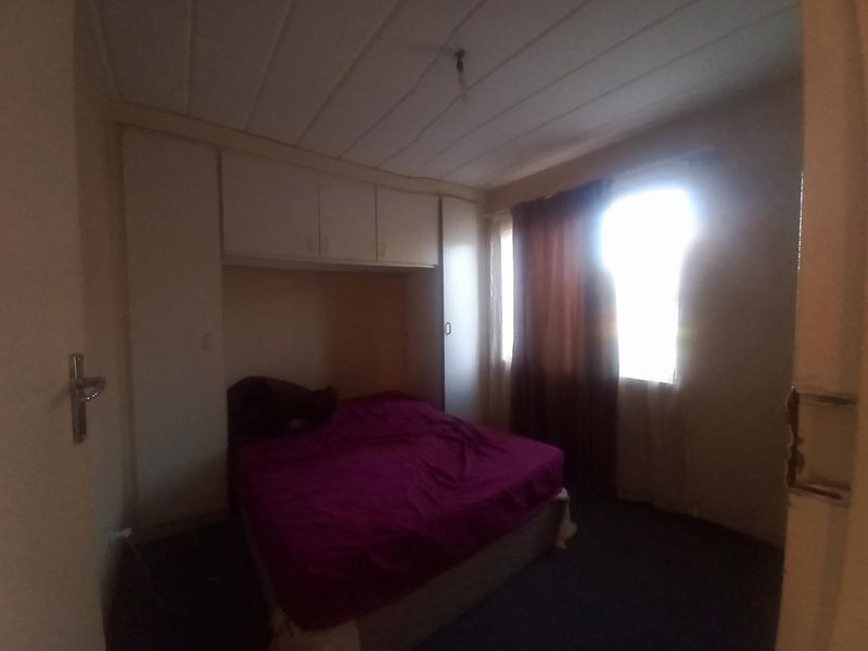 A  GROUND FLOOR APARTMENT - Photo 3