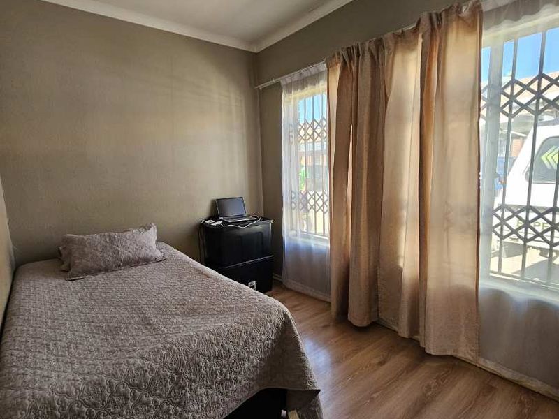 3 bedroom town house for sale - Photo 10