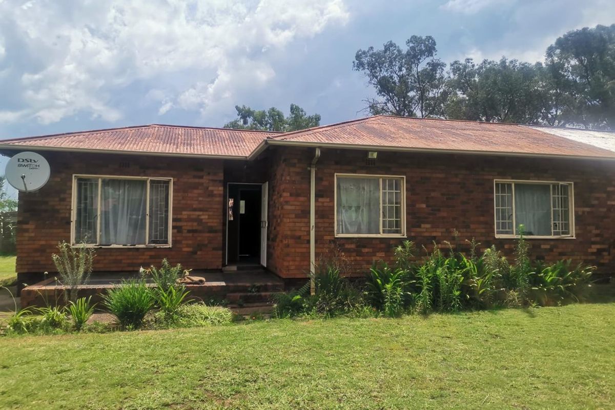 3 Bedroom House For Sale in Vanderbijlpark CW6 - Photo 2