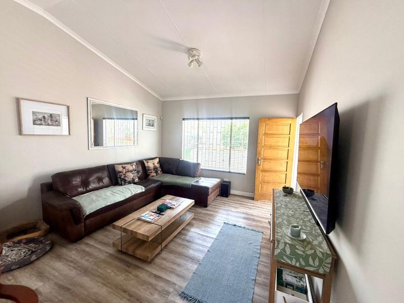 3 Bedroom House TO LET in Kleine Kuppe - Photo 4