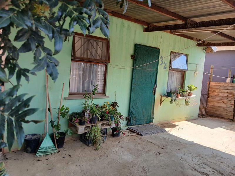 Charming 2 bedroom property available in Smartie Town, Groenheuwel, - Photo 3