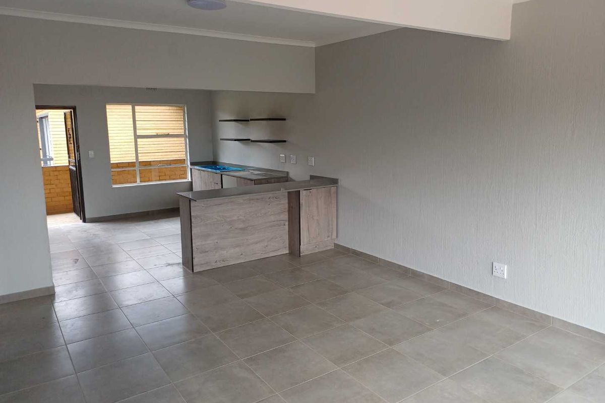 Newly Renovated 2-Bedroom, 1-Bathroom Unit - Photo 3