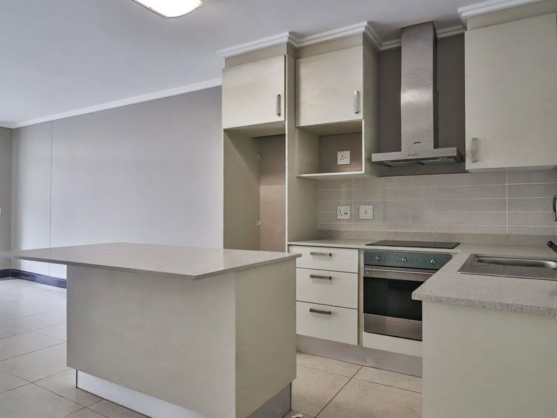 Massive 2 - bedroom close to Umhlanga Beach - Photo 3