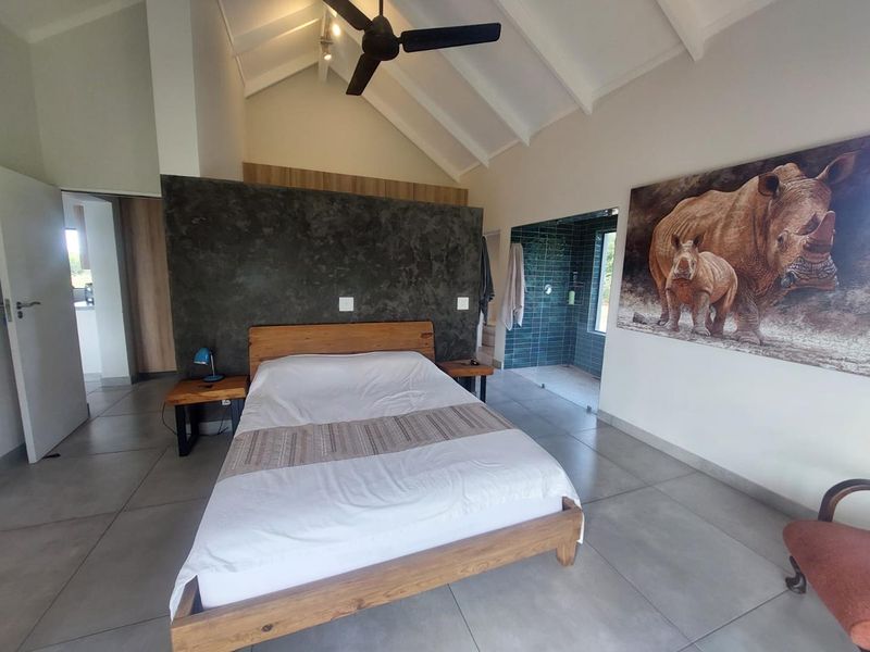 Prime Bushveld Living in Moditlo Wildlife Estate – Furnished Rental - Photo 6