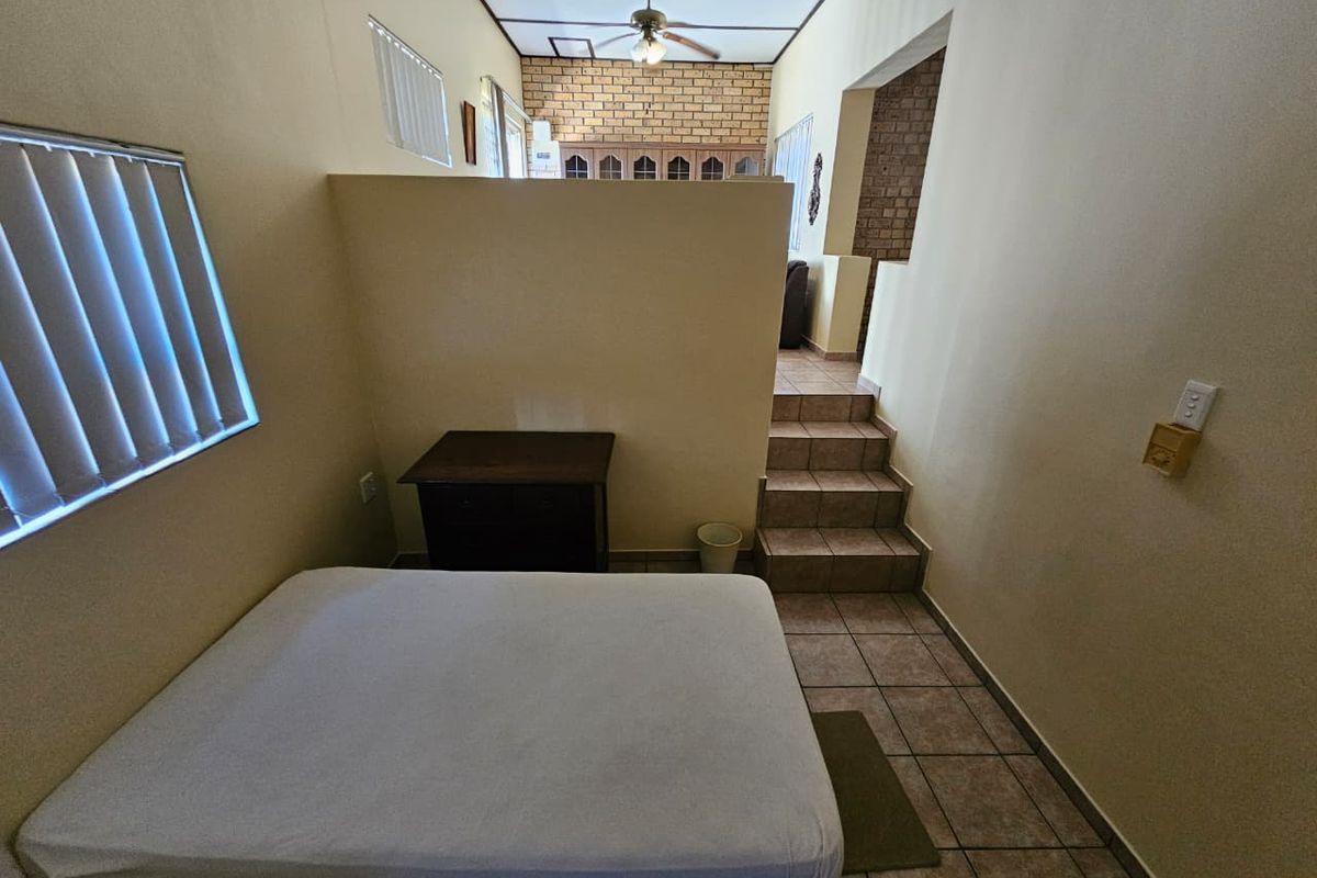 Compact 1-Bedroom Unit in Meer En See, Richards Bay - Photo 5