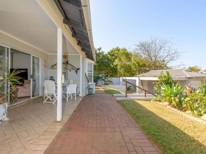 Prime Location: Immaculate 3-Bedroom Simplex for sale in Umhlanga Manors - Photo 10
