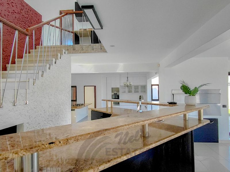 Exceptional Home For Sale in Riverside, Kramersdorf, Swakopmund - Photo 4