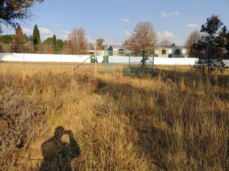 Secure 2.25ha Corner Stand Vacant Land with Water - Photo 5