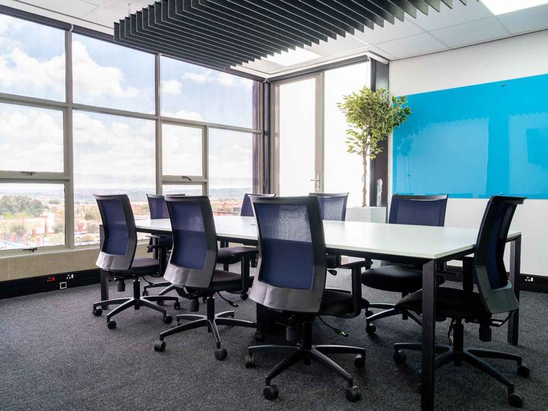 Serviced office space for 15 persons in HQ Northriding – Northlands - Photo 5