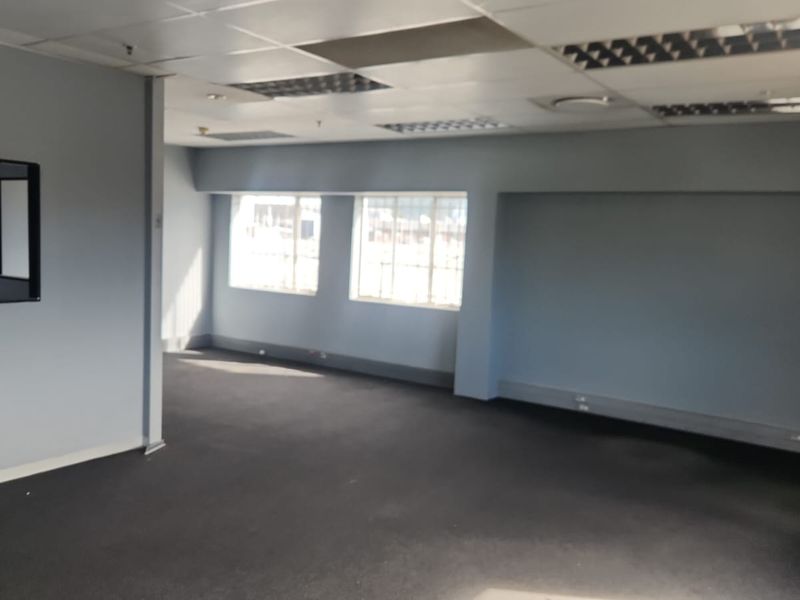 Commercial Property to let in Pinetown - Photo 5