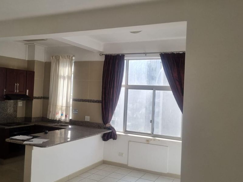 Located in South Beach on the famous "Golden Mile" Marlborough Court on Marine Parade. - Photo 5