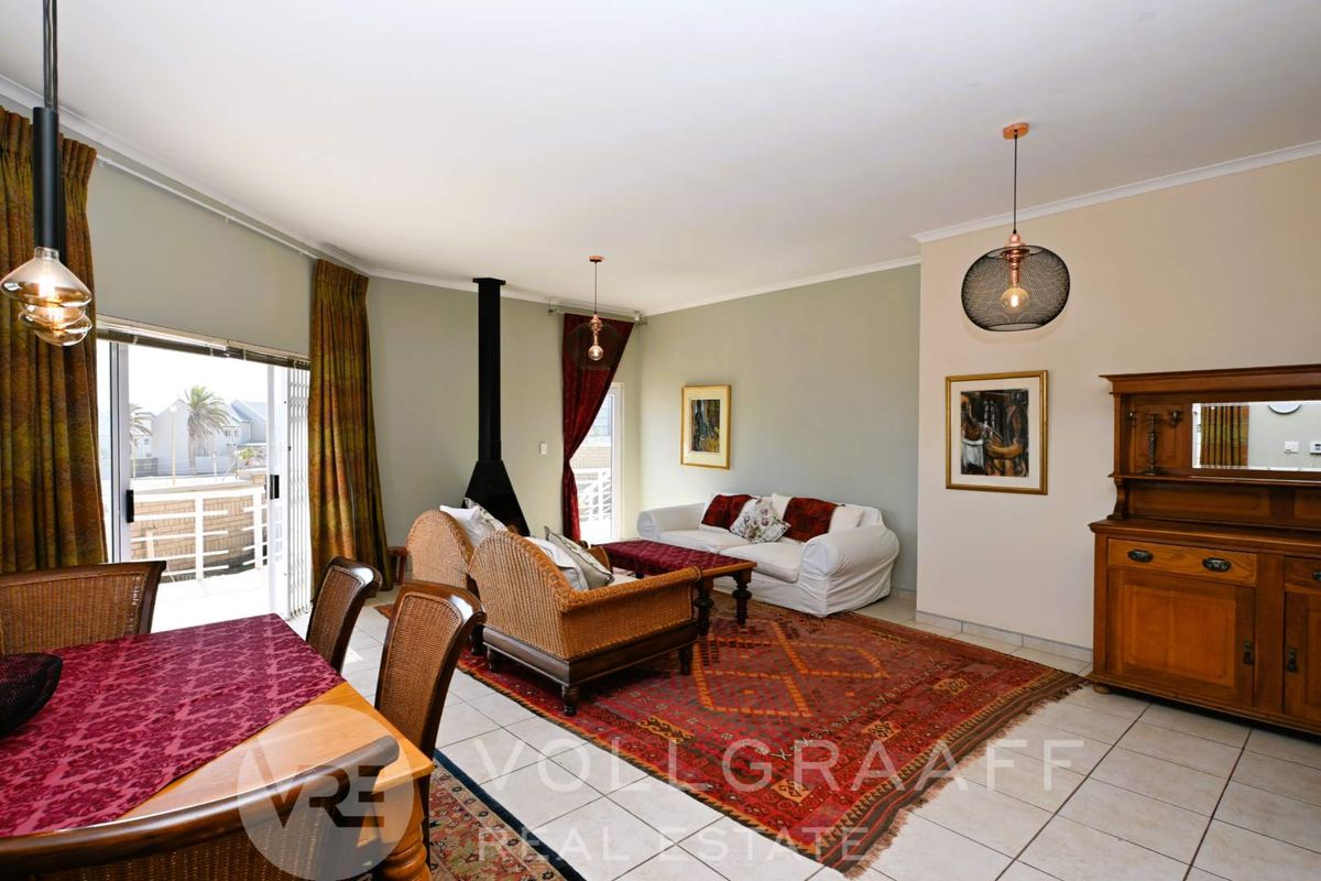 Three Bedroom Townhouse for Sale - Vogelstrand - Photo 5