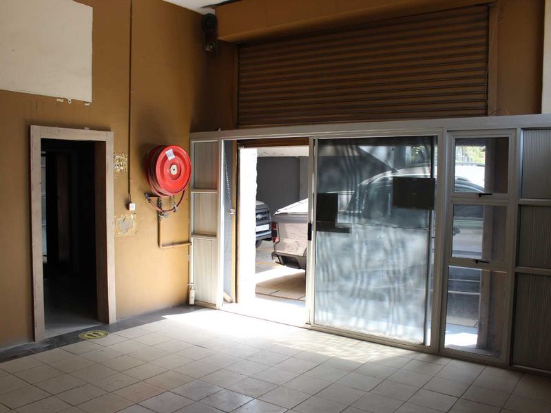 Prime Industrial Space To Let | ±880m2 | New Germany Industrial Node - Photo 9