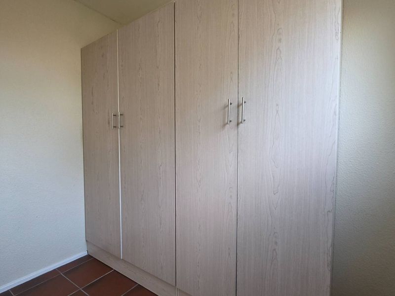 2 Bedroom Townhouse / Apartment for Sale in Florentia Alberton - Photo 9