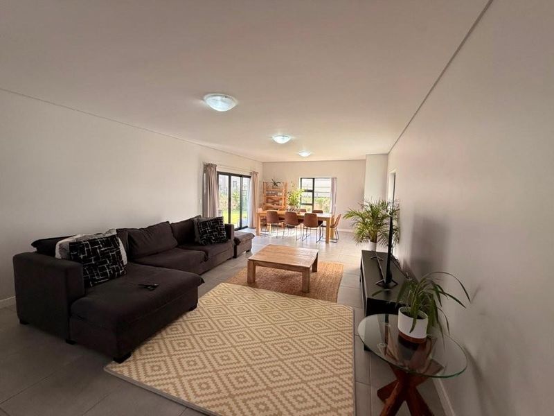 3 Bedroom Home for Long Term Rental in Hartland Lifestyle Security Estate - Photo 7