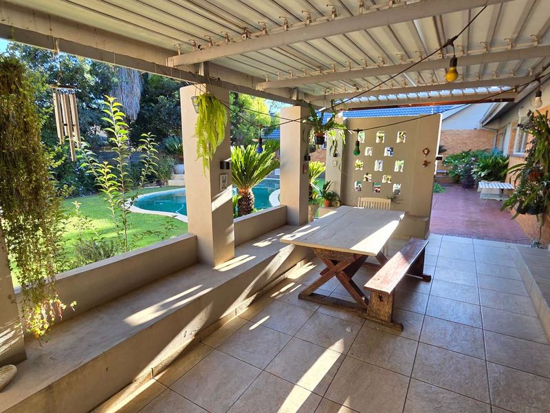 A Property with Exceptional Investment Potential and Versatile Living Options - Photo 7