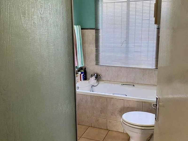 Kleine Kuppe- For Sale- N$1 500 000 - Photo 7