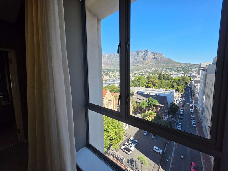 Iconic Table Mountain view - TO RENT - Photo 8