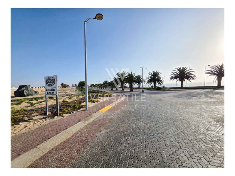 Vacant Plot for Sale - Photo 2