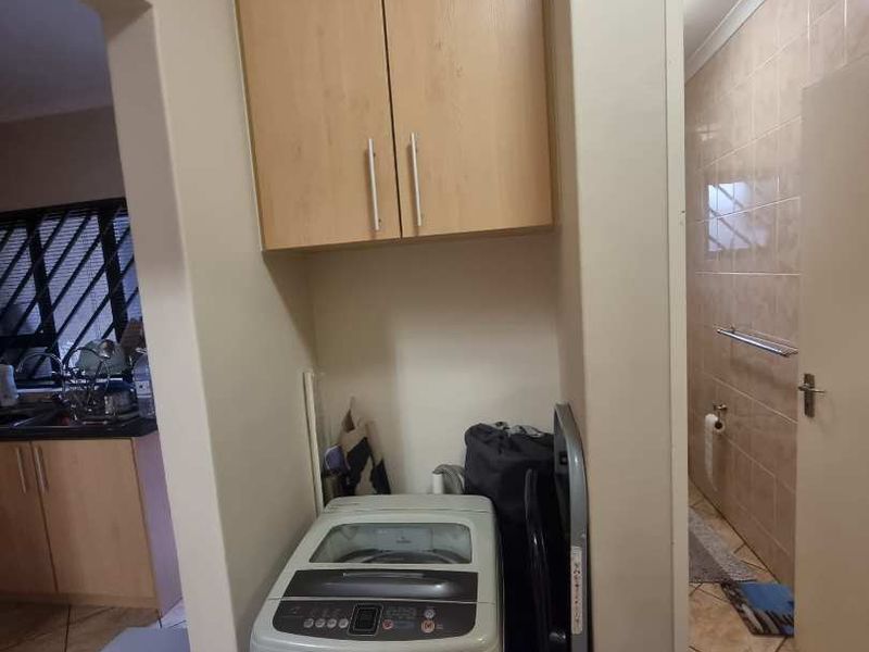 TOWNHOUSE FOR SALE - Photo 9