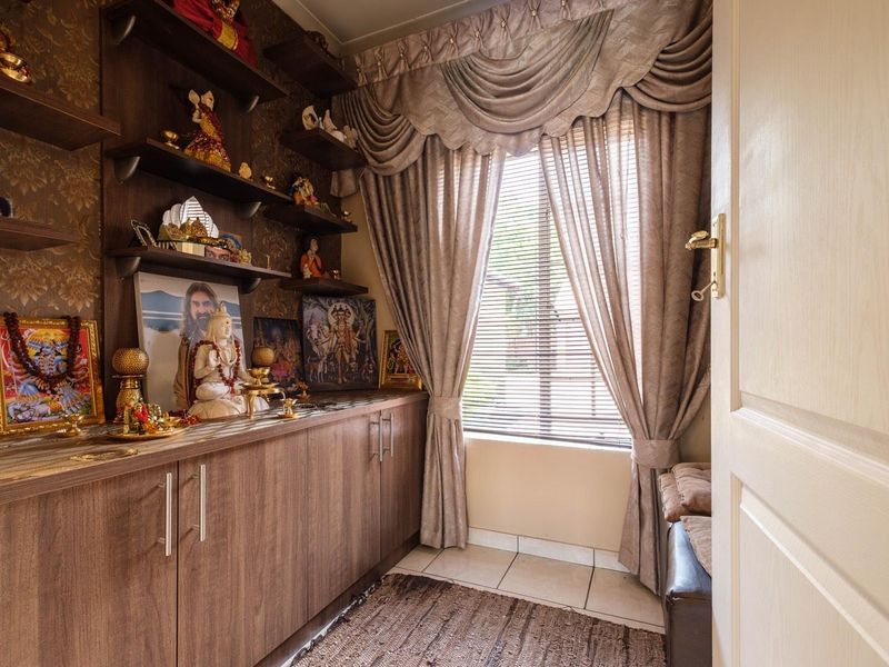 Neat & Tidy - Two-By-Two-By-Two - Monavoni Centurion - Photo 10