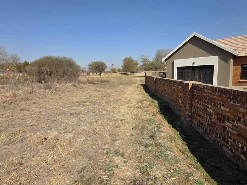 1319Sqm Vacant Land in Landsmeer Estate - Photo 2