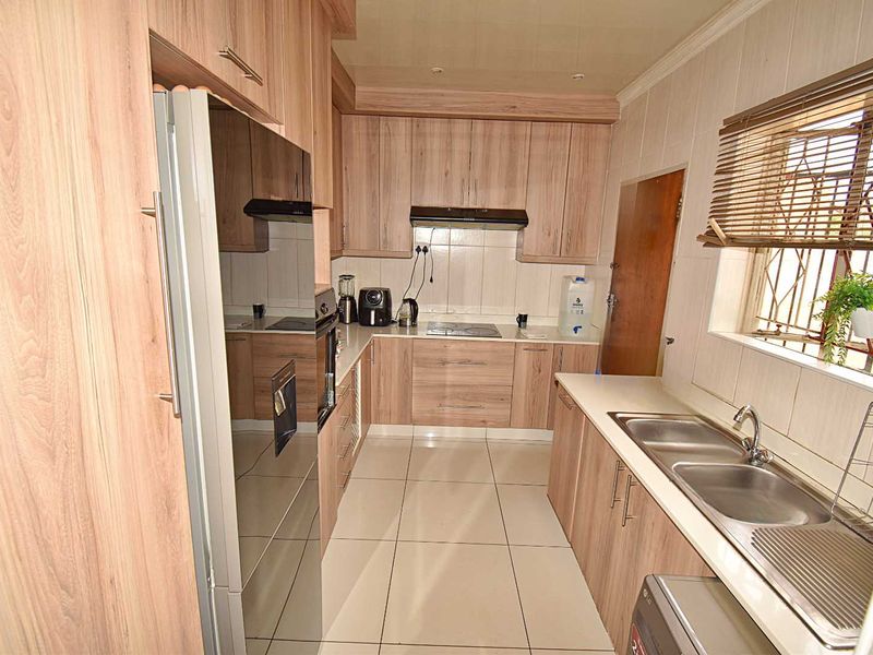 Begin Your Family’s Next Chapter Here - Photo 7