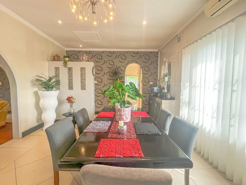 Spacious 4 bedroom entertainers dream home. - Photo 7