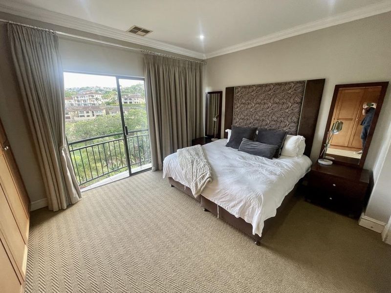 Hendra - Fully Furnished Townhouse to Rent in Sought-After La Lucia Gardens Estate - Photo 10