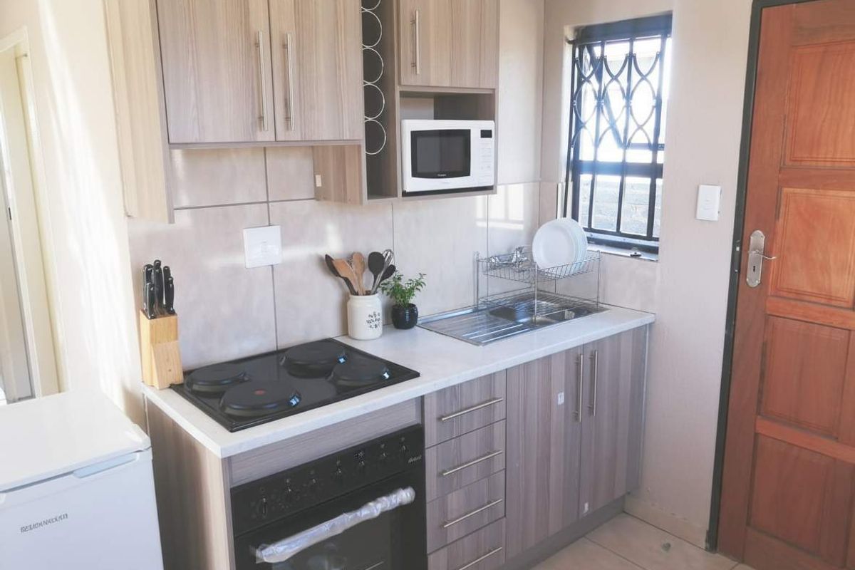 OFF PLAN NEW DEVELOPMENT, ALL COSTS INCLUDED, BUY DIRECT FROM THE DEVELOPER, FULL TITLE STANDS. NO DEPOSITS / 100% BONDS (dependent on client profile) (You may - Photo 4