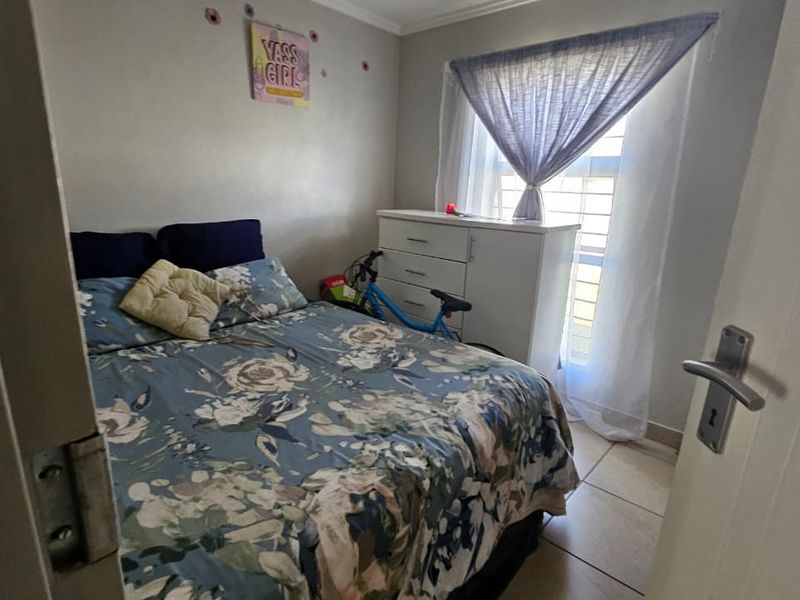 Well-Designed 3-Bedroom, 2-Bathroom Home for Sale in Mindalore - Photo 8