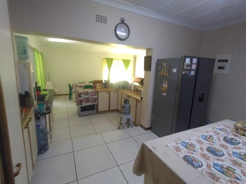 Family home in Heuwelsig - Photo 5